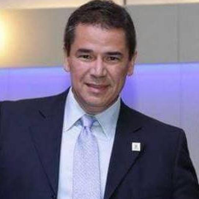 EDUARDO FARIAS VASQUEZ
